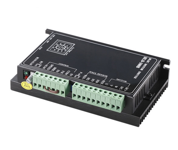 無刷電機驅動器300B.jpg 無刷電機驅動器300B.jpg